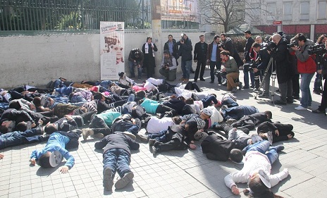 `Light a Fire to Fight the Liar` flash-mob held in Turkey in memory of Khojaly Genocide victims - PHOTOS